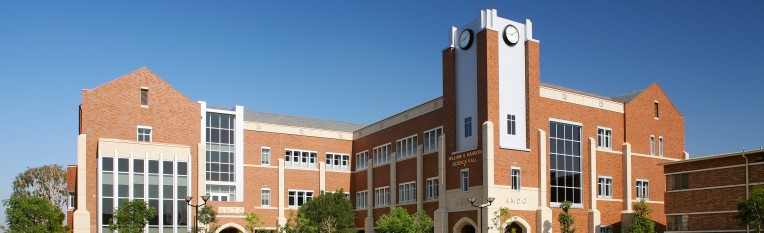 Loyola High School Hannon Science Hall